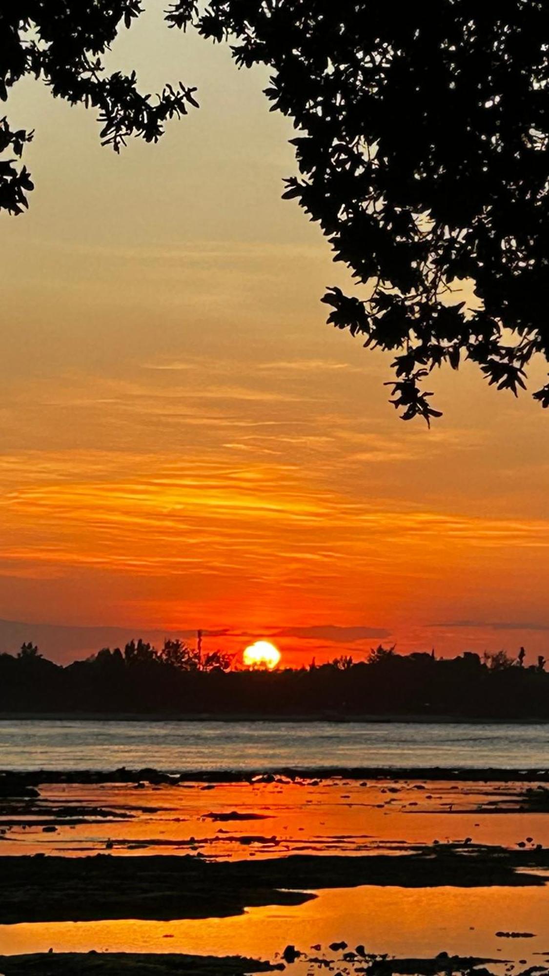 Meno Suites Gili Meno Luaran gambar